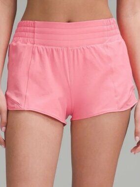 Lululemon NWOT Hotty Hot High-Rise Short 2.5" Sakura Pink